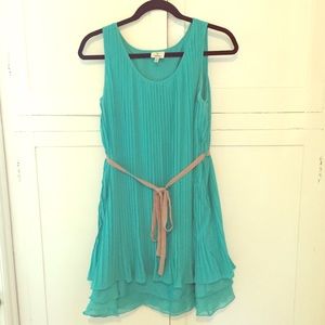 Layered & textured teal dress 👗 Hot & Delicious